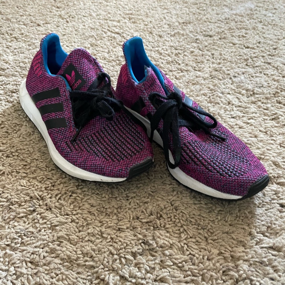 Girls Adidas Sneakers